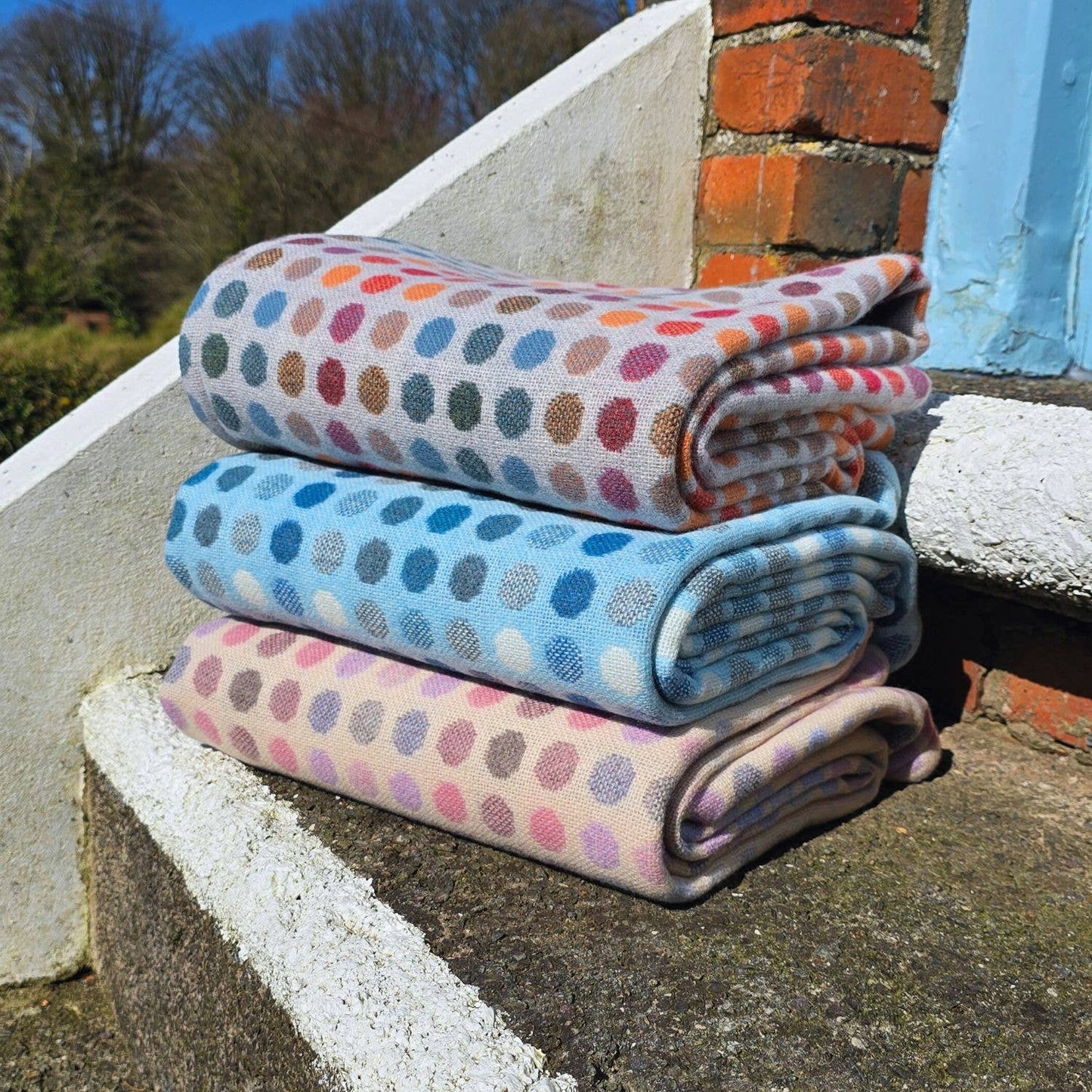 Melyn Tregwynt - Mondo Throws and Blankets