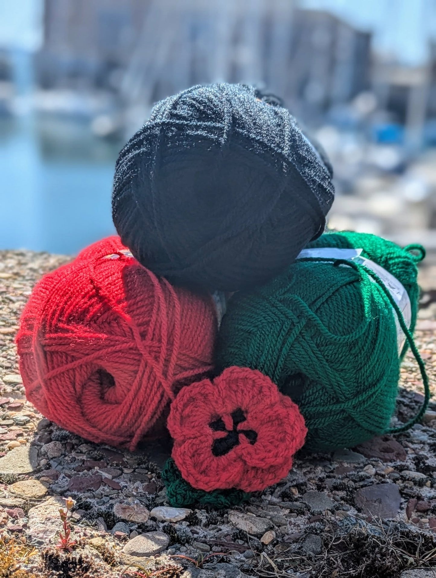 Remembrance Poppy Crochet Kit - Inc Free Pattern