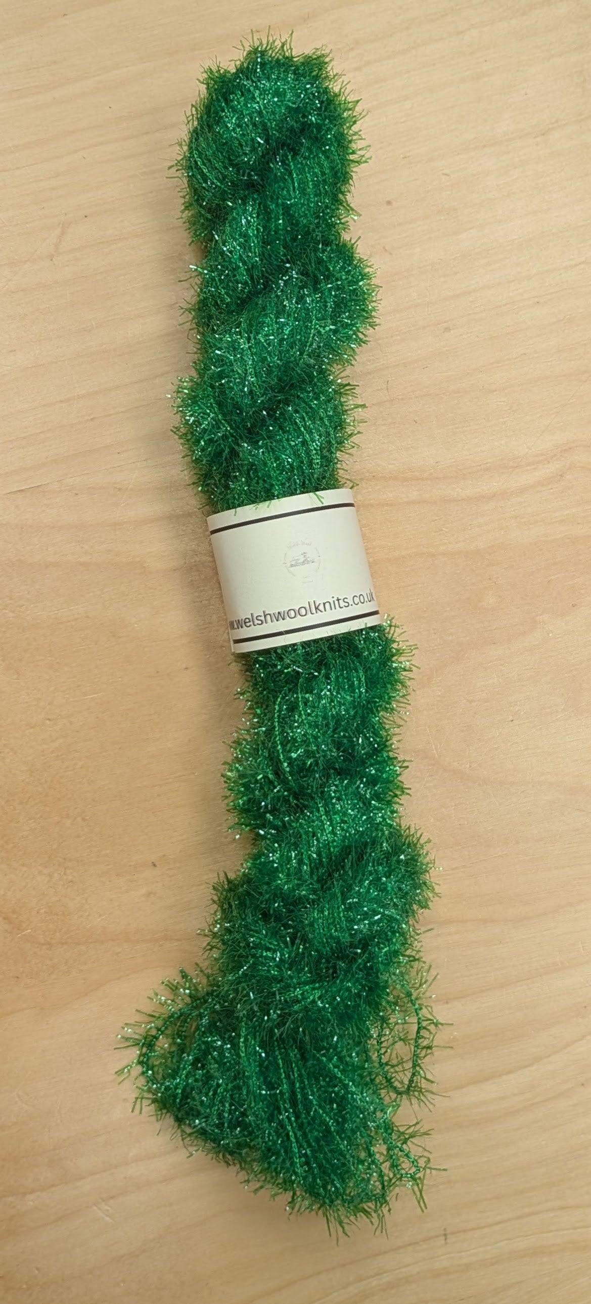 Y Shed Fach Wlan Glitzy Fluff - Sparkle Yarn 25g