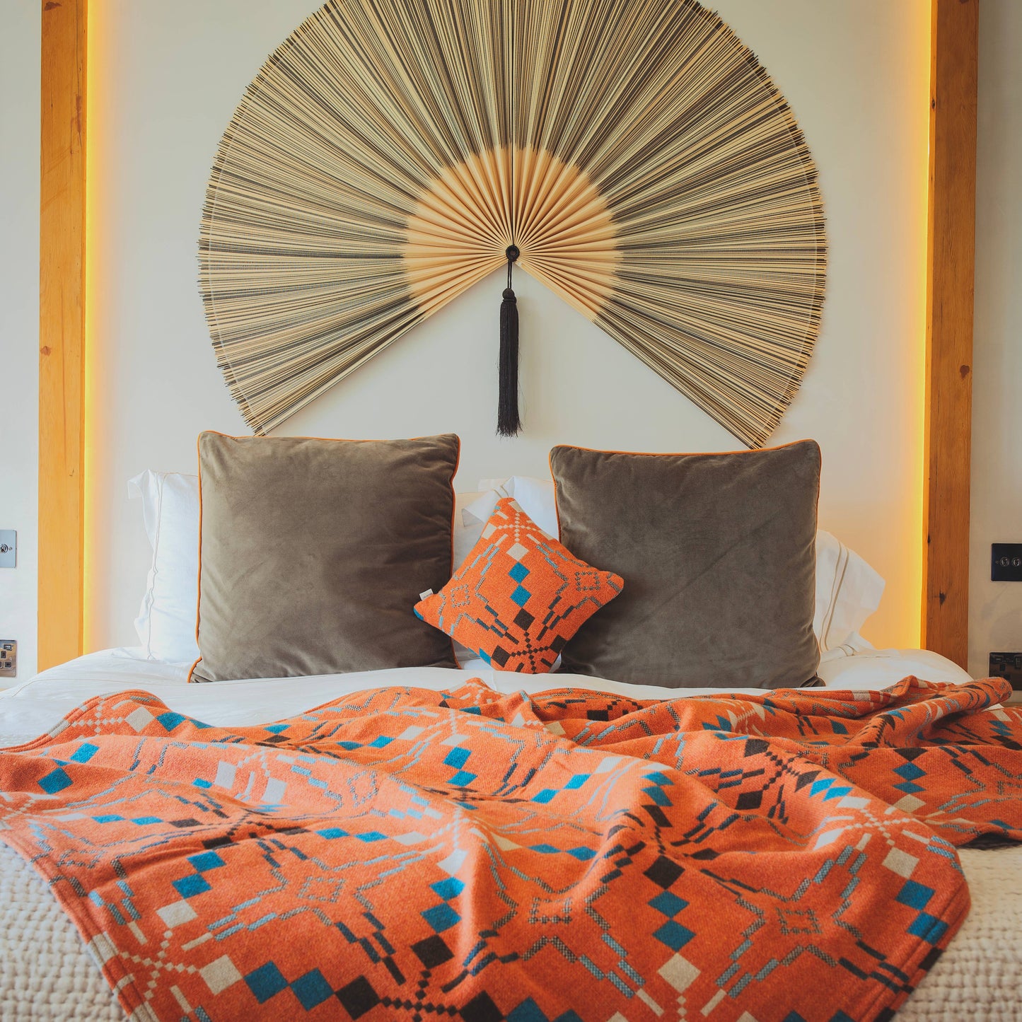 Melyn Tregwynt - Vintage Star Throws and Blankets